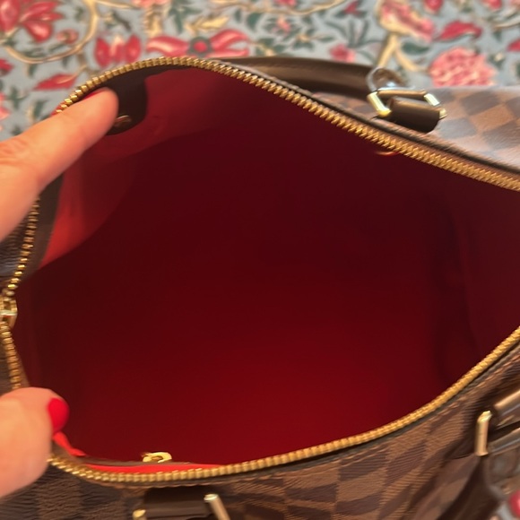 Loui Vuitton 30 Damier Ebene Speedy Bandolier. - Picture 13 of 16